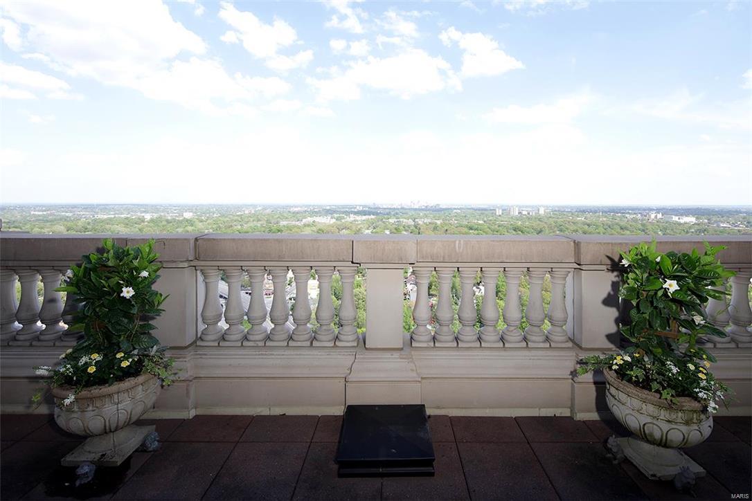 Plaza in Clayton - Residential