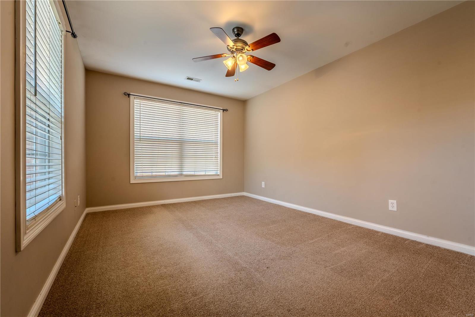 Brighton Place Condo Ph 1 - Residential