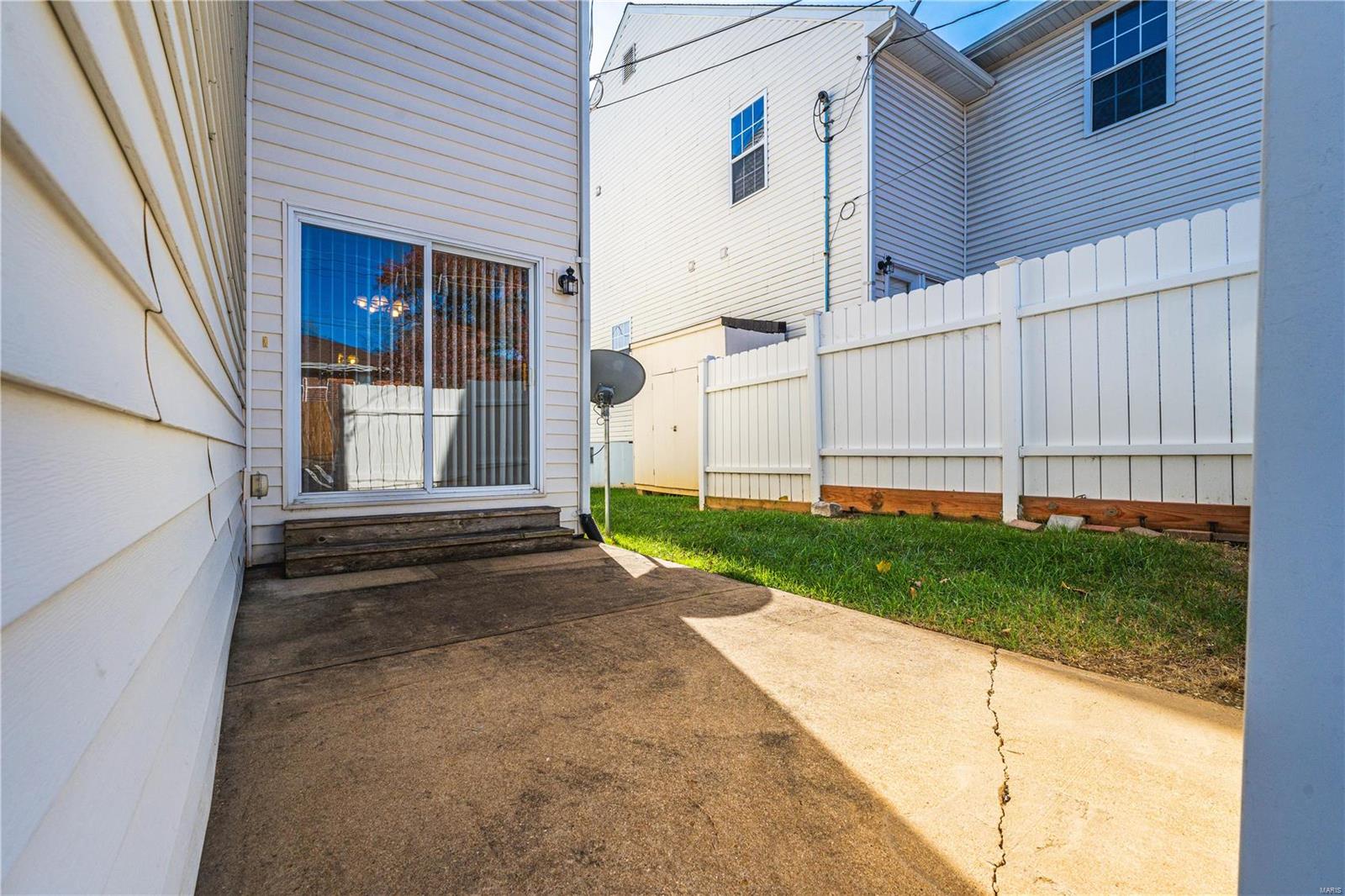 Brighton Place Condo Ph 1 - Residential