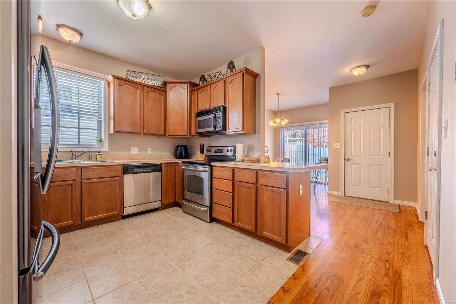 Brighton Place Condo Ph 1 - Residential