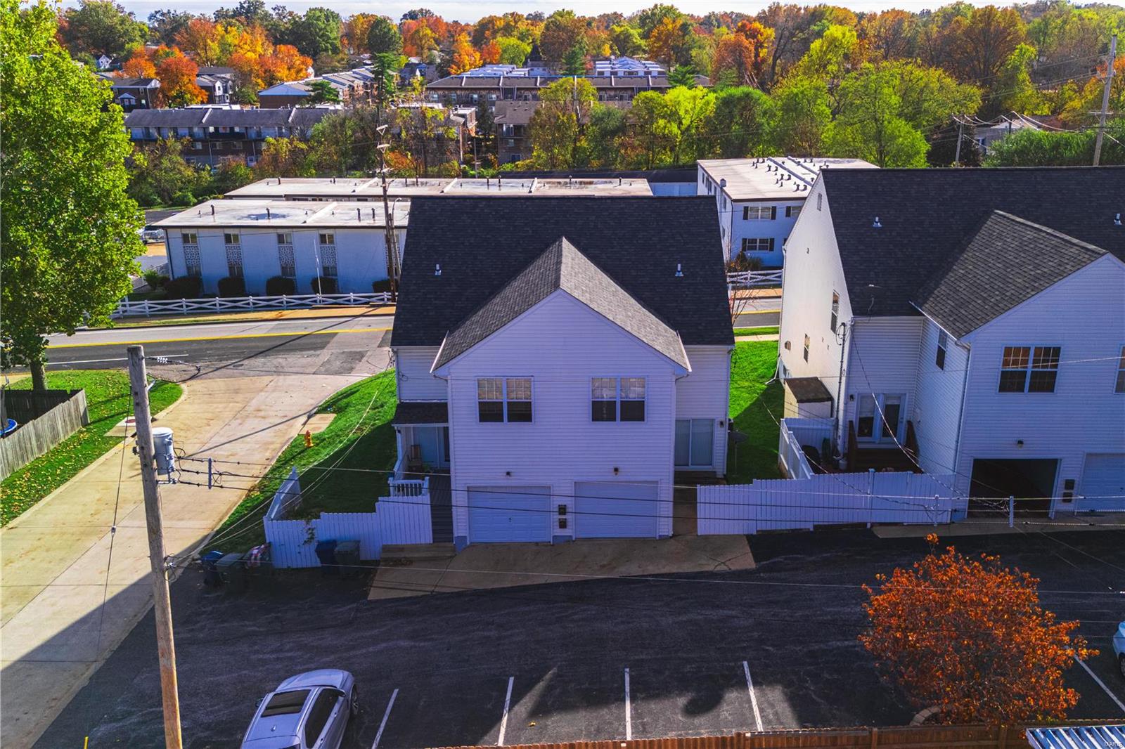 Brighton Place Condo Ph 1 - Residential