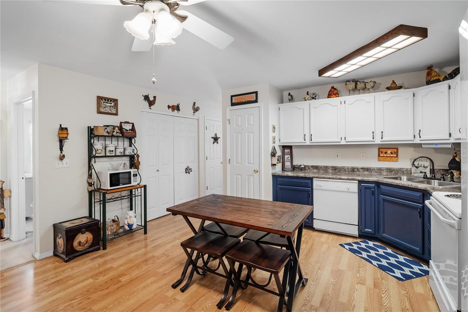 Summergate Twnhms Add - Residential