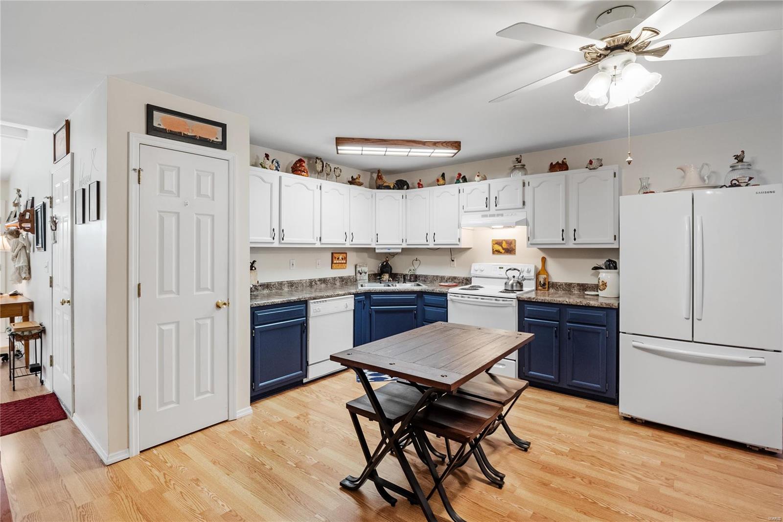 Summergate Twnhms Add - Residential