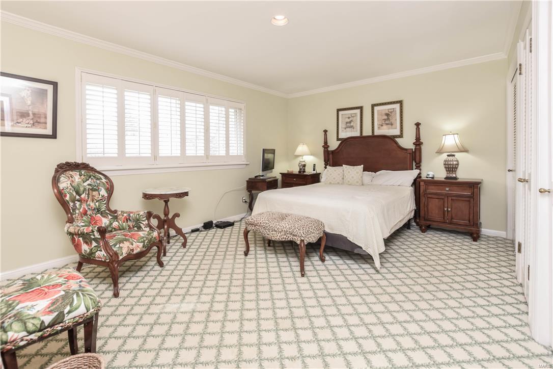 Bonhomme Woods - Residential