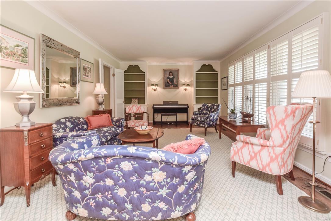 Bonhomme Woods - Residential