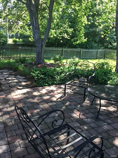 Bonhomme Woods - Residential