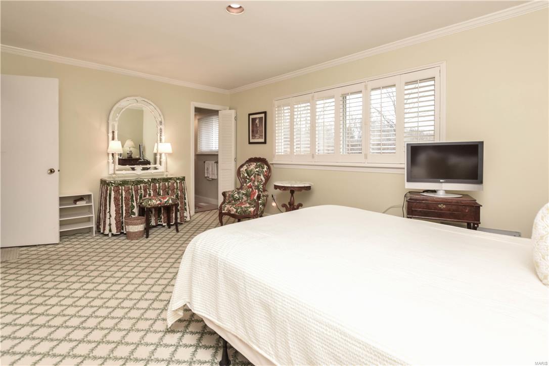 Bonhomme Woods - Residential