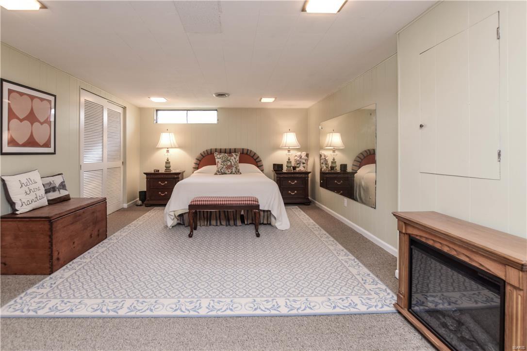 Bonhomme Woods - Residential
