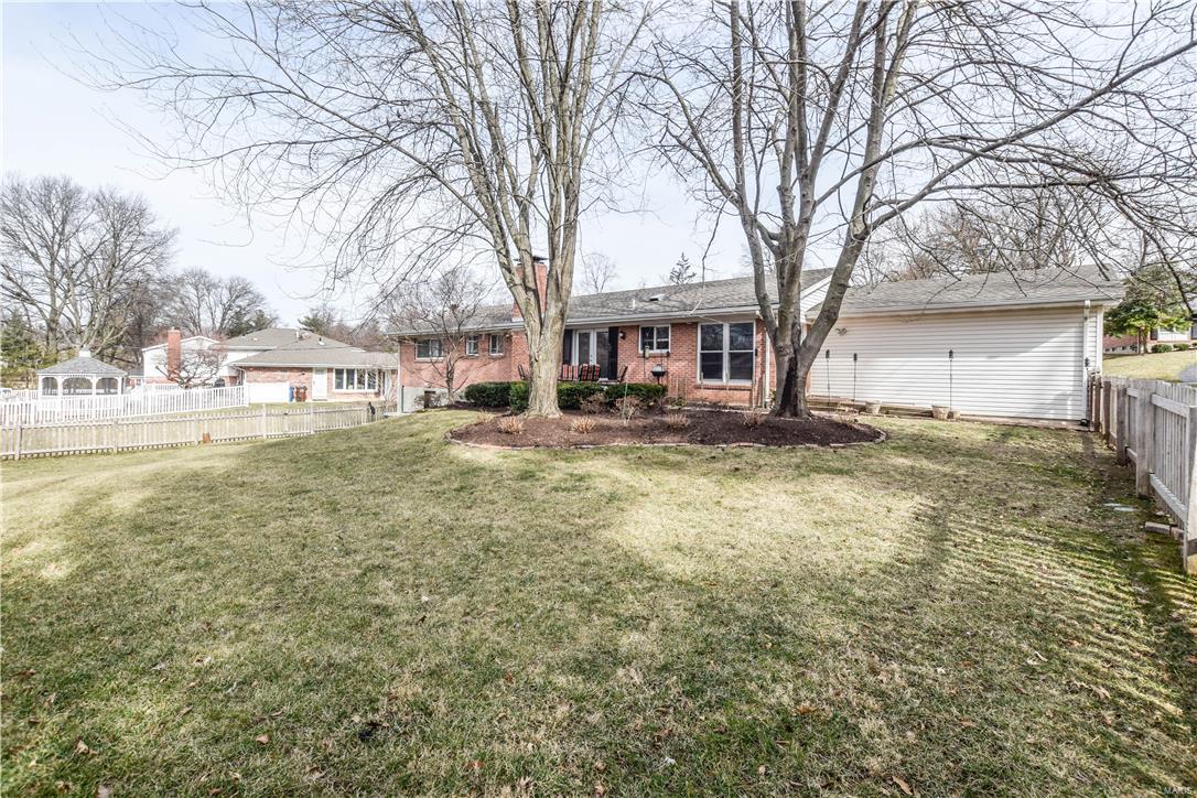 Bonhomme Woods - Residential