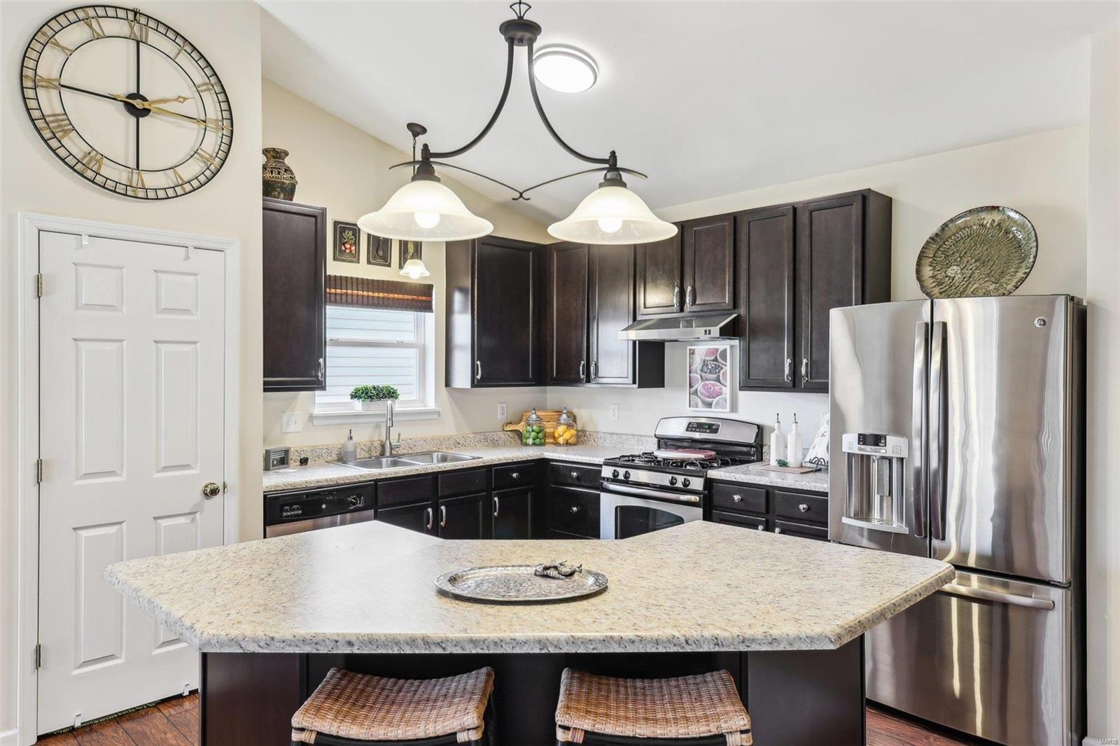 5211 Sunflower Drive