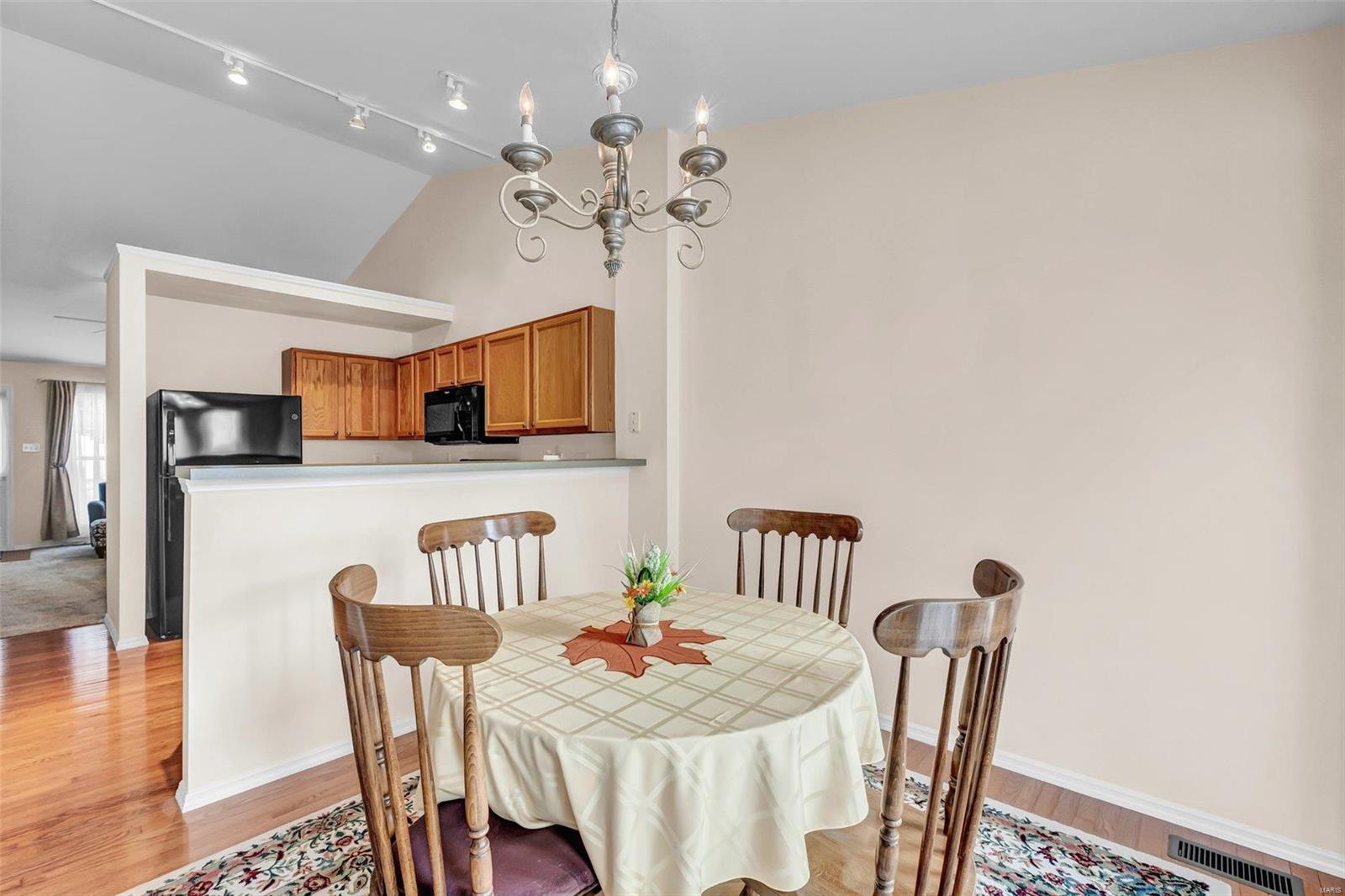 Country Glen - Residential