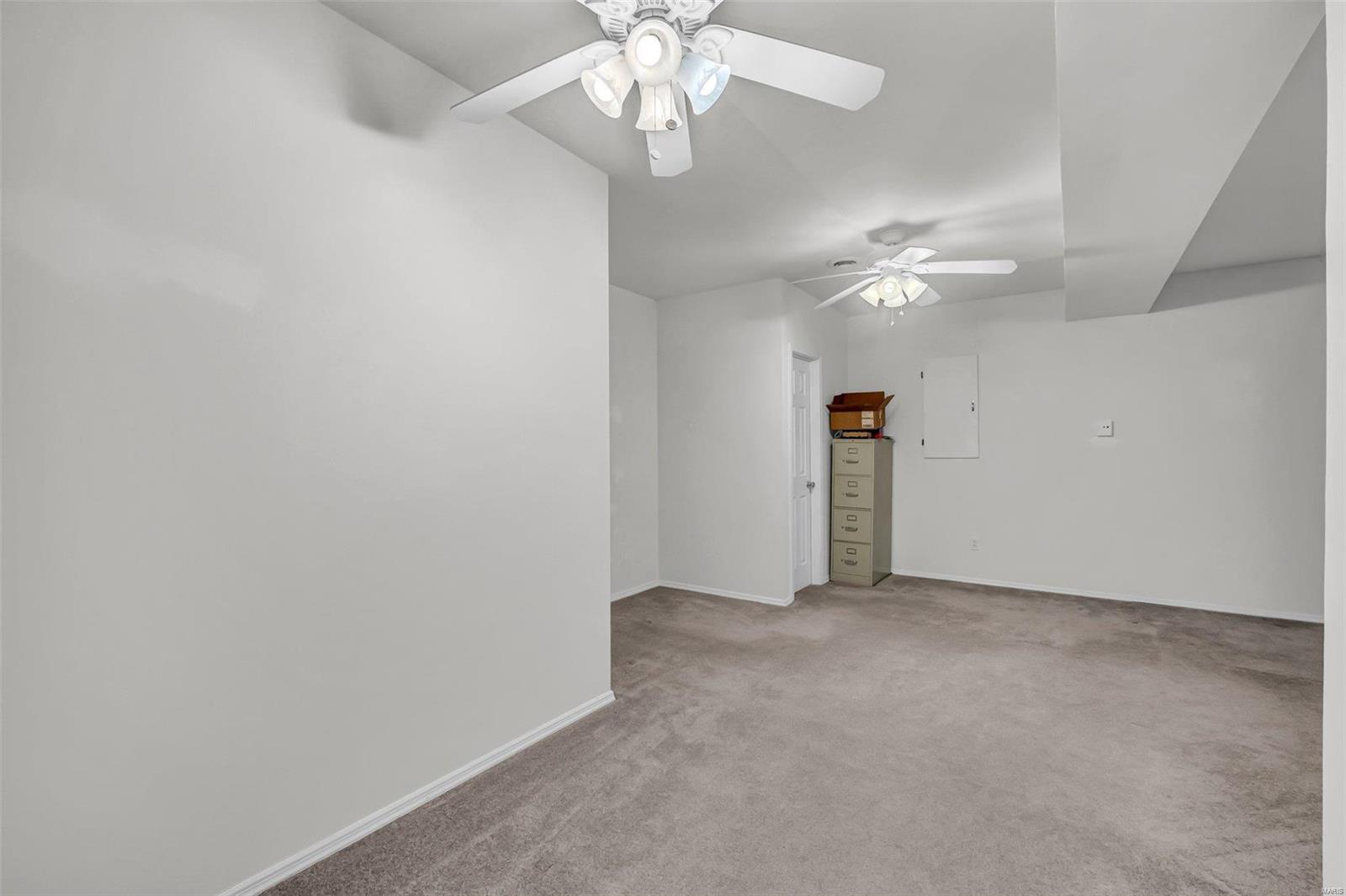 Country Glen - Residential