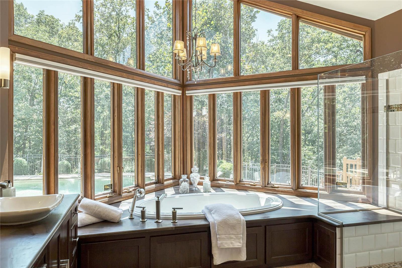 Topping Manor 2 - Residential