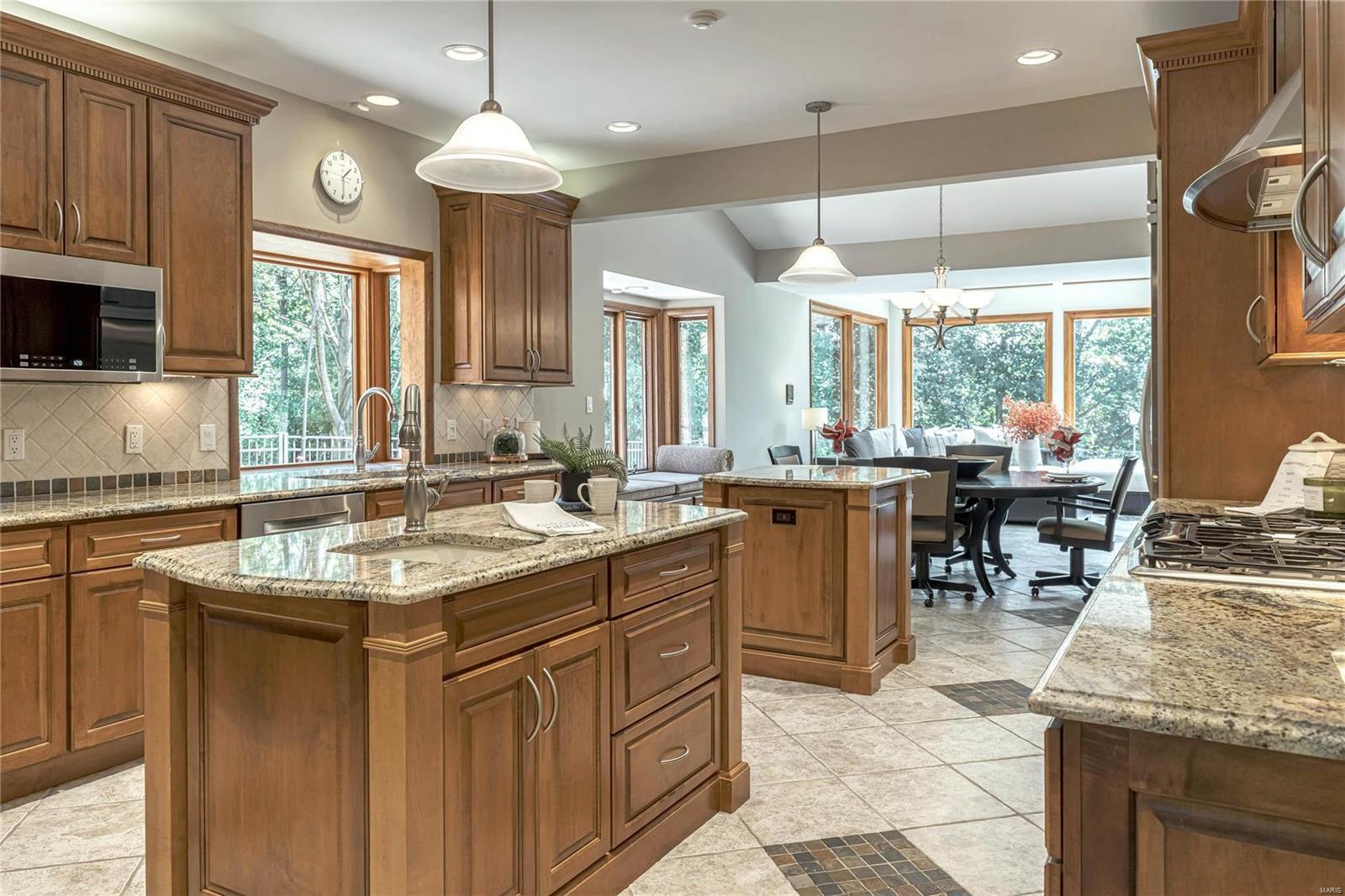 Topping Manor 2 - Residential