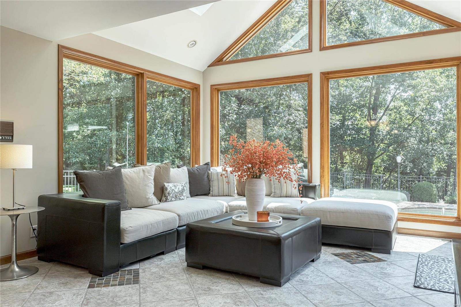 Topping Manor 2 - Residential