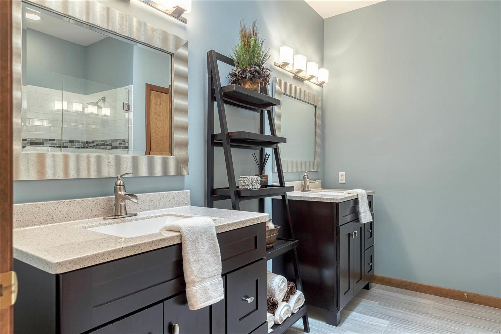 Topping Manor 2 - Residential