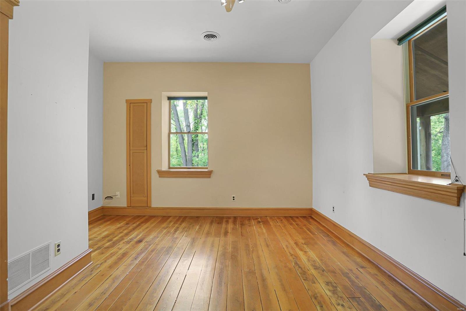 Oharas - Residential