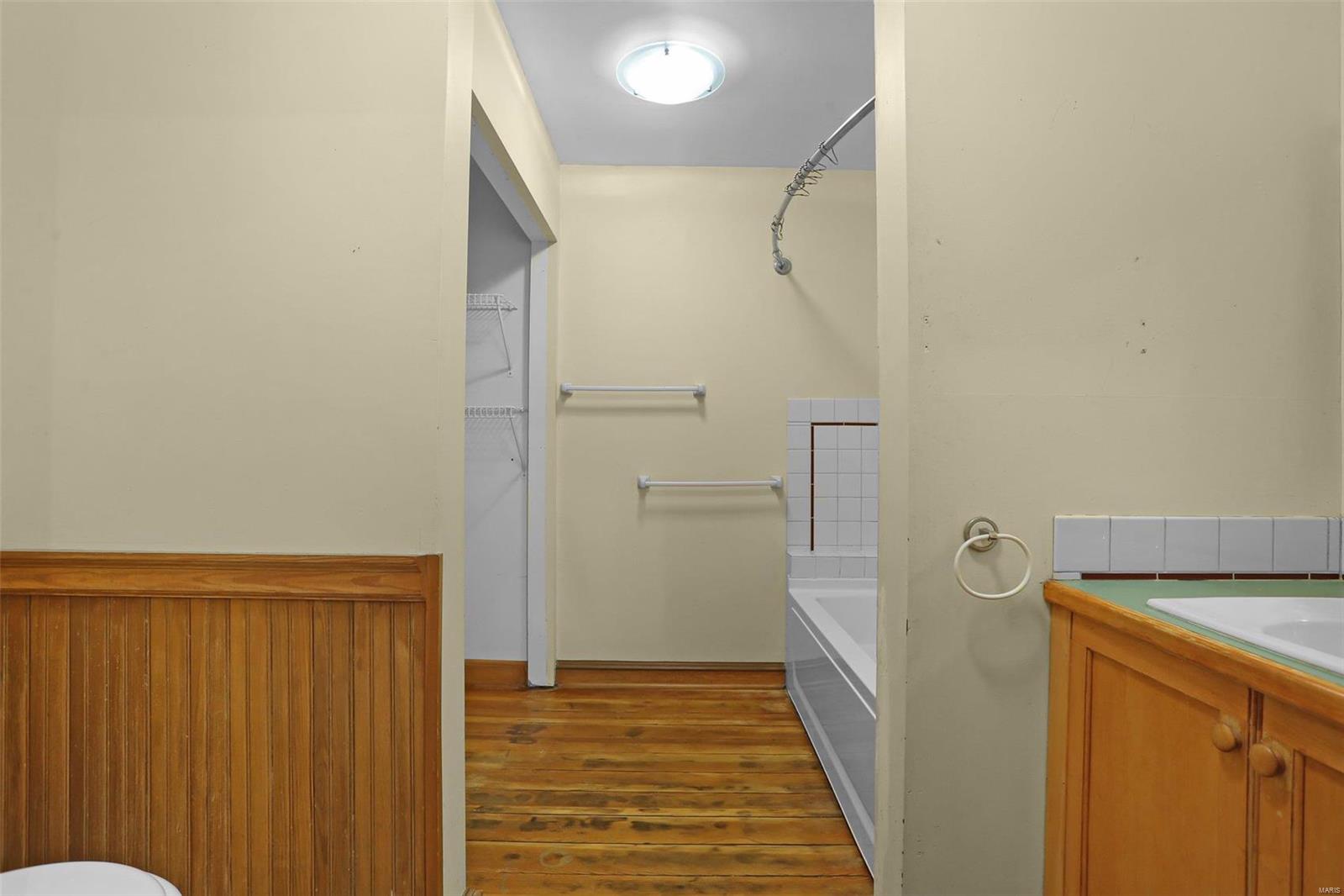 Oharas - Residential