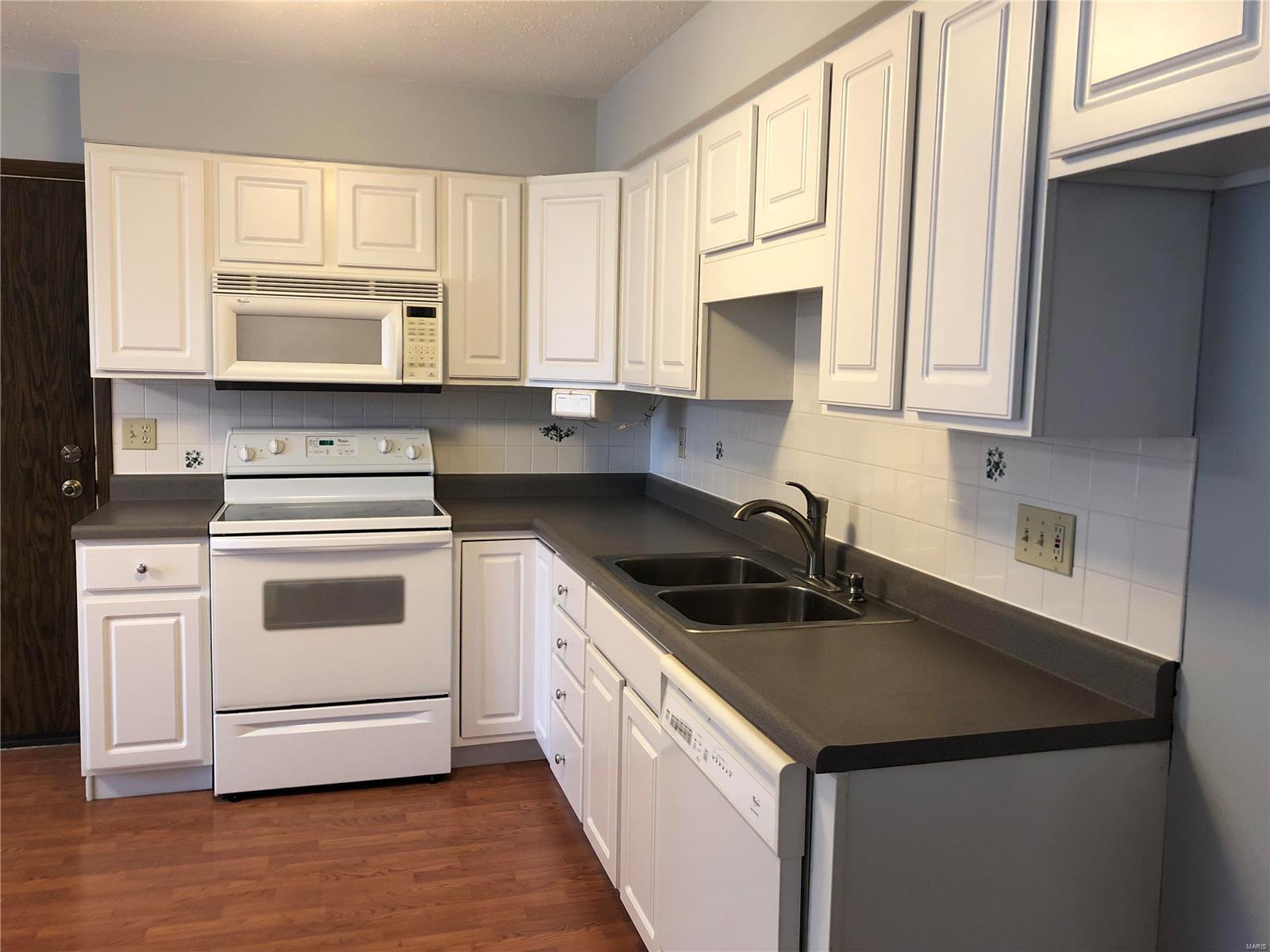 Country Place - Residential