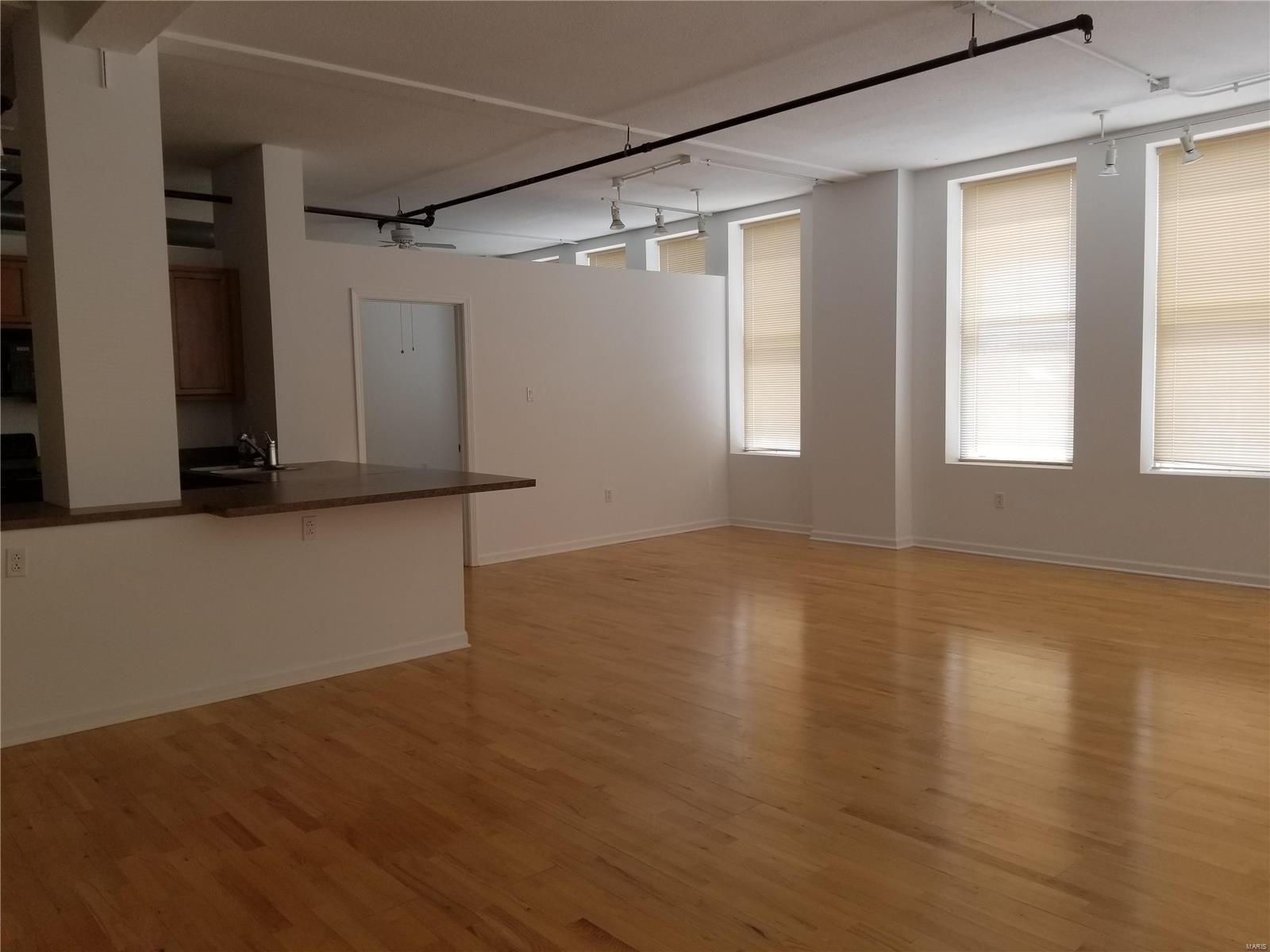 Terra Cotta Loft - Residential Lease