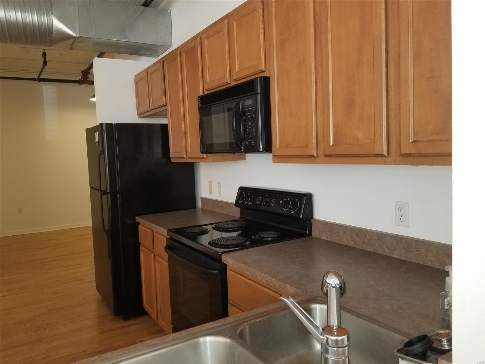 Terra Cotta Loft - Residential Lease