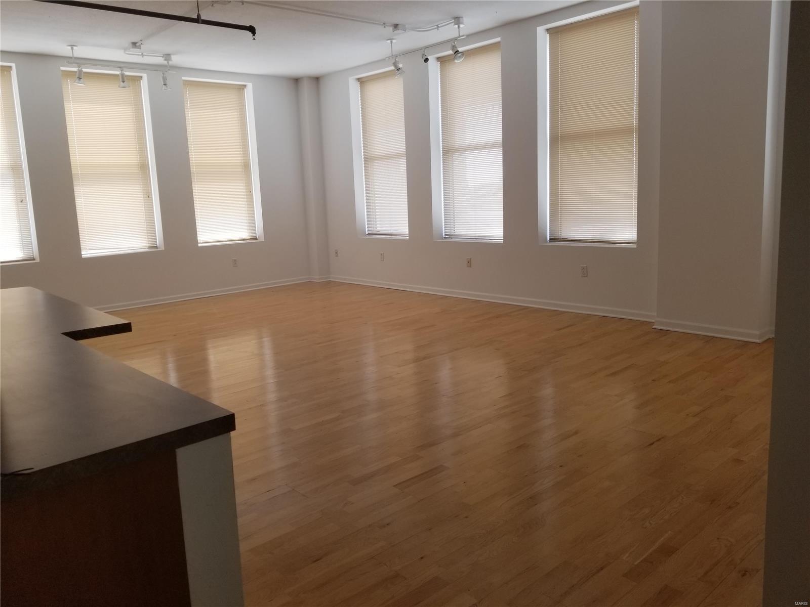 Terra Cotta Loft - Residential Lease