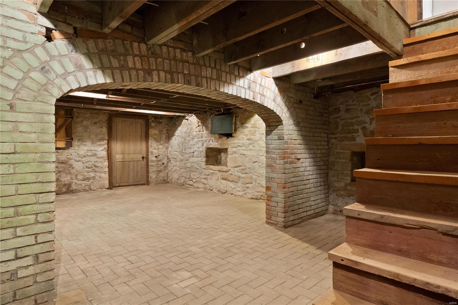 Hi Pt Ac - Residential