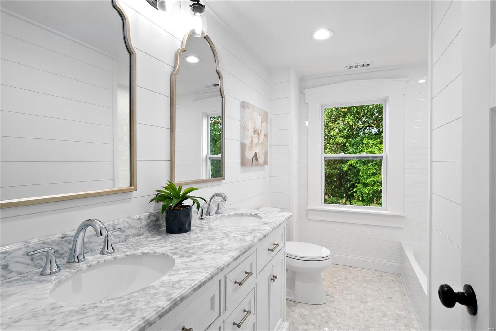 Hi Pt Ac - Residential