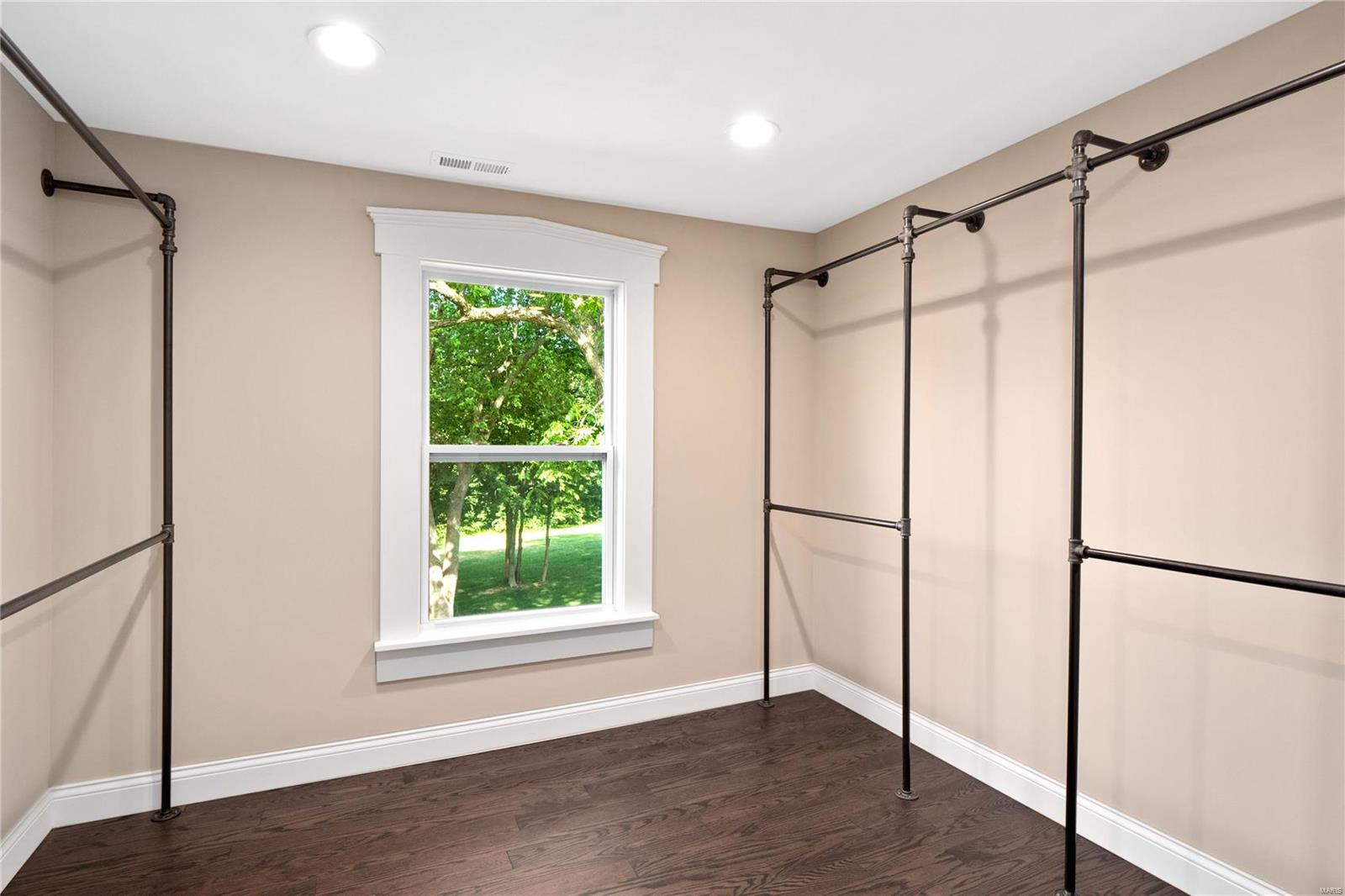 Hi Pt Ac - Residential