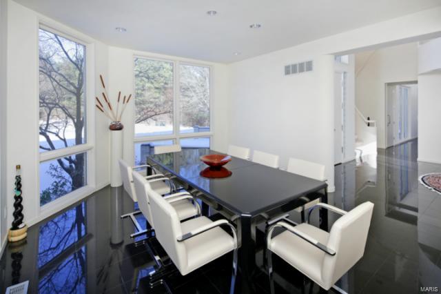 Village On Conway Two The - Residential