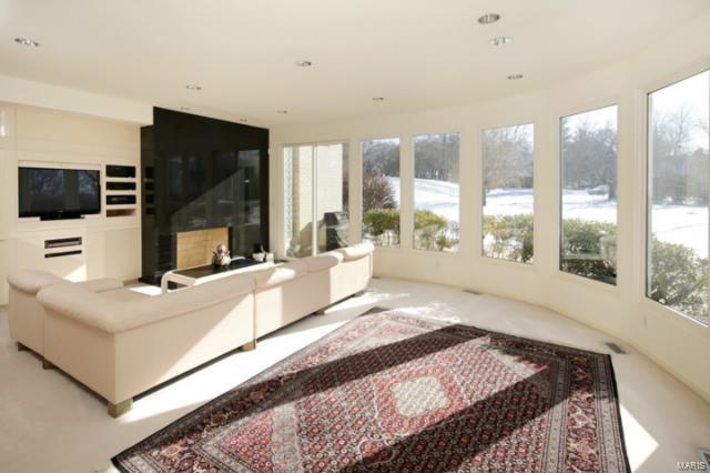 Village On Conway Two The - Residential