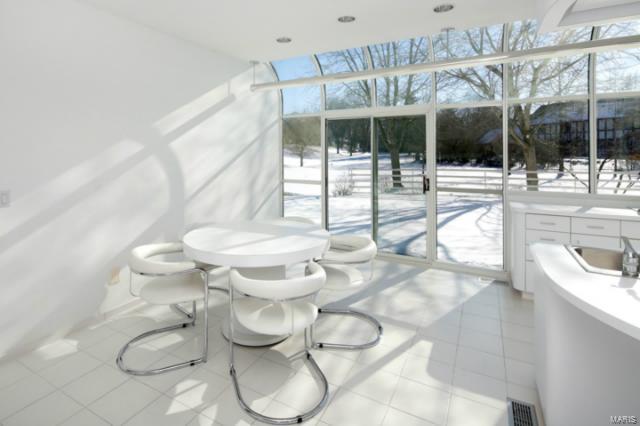 Village On Conway Two The - Residential