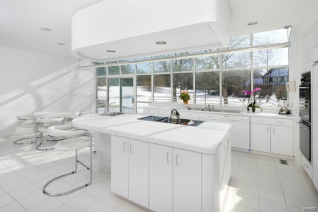 Village On Conway Two The - Residential