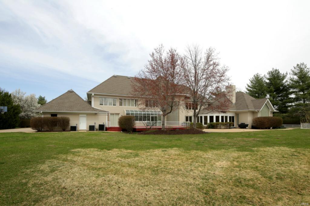 Village On Conway Two The - Residential