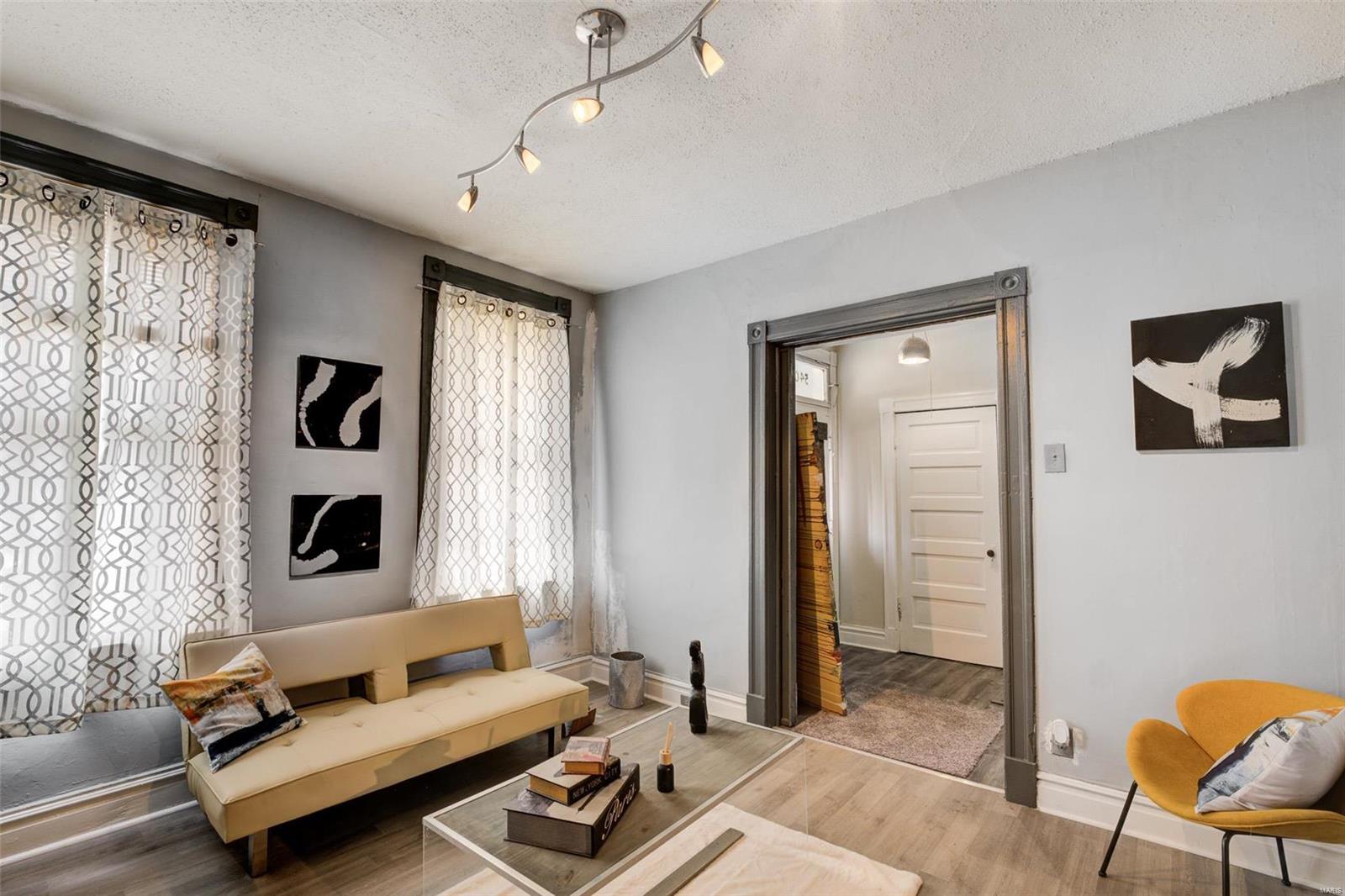 City/St Louis - Residential