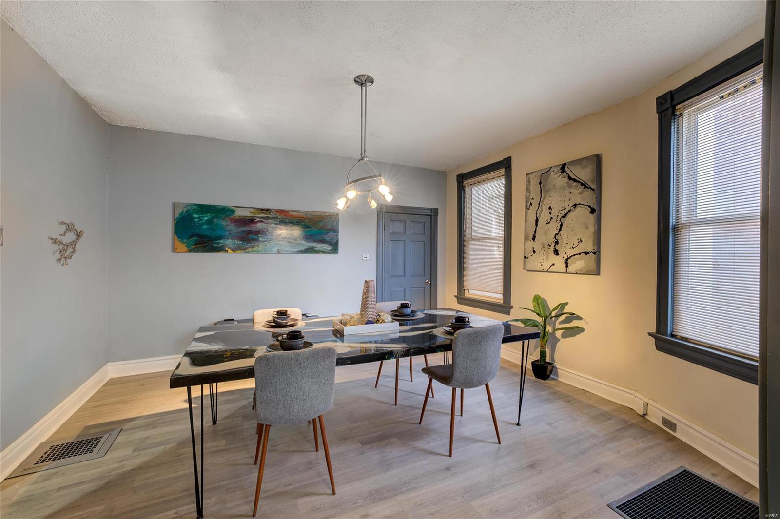 City/St Louis - Residential