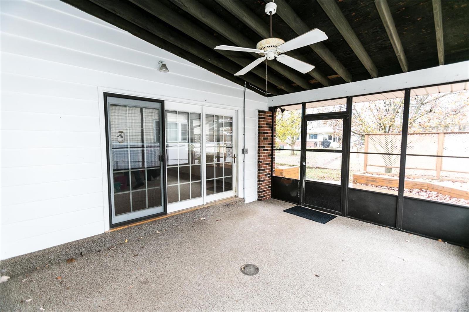 Florissant, Missouri 63033, United States, 3 Bedrooms Bedrooms, ,2 BathroomsBathrooms,Residential,Pending,25675