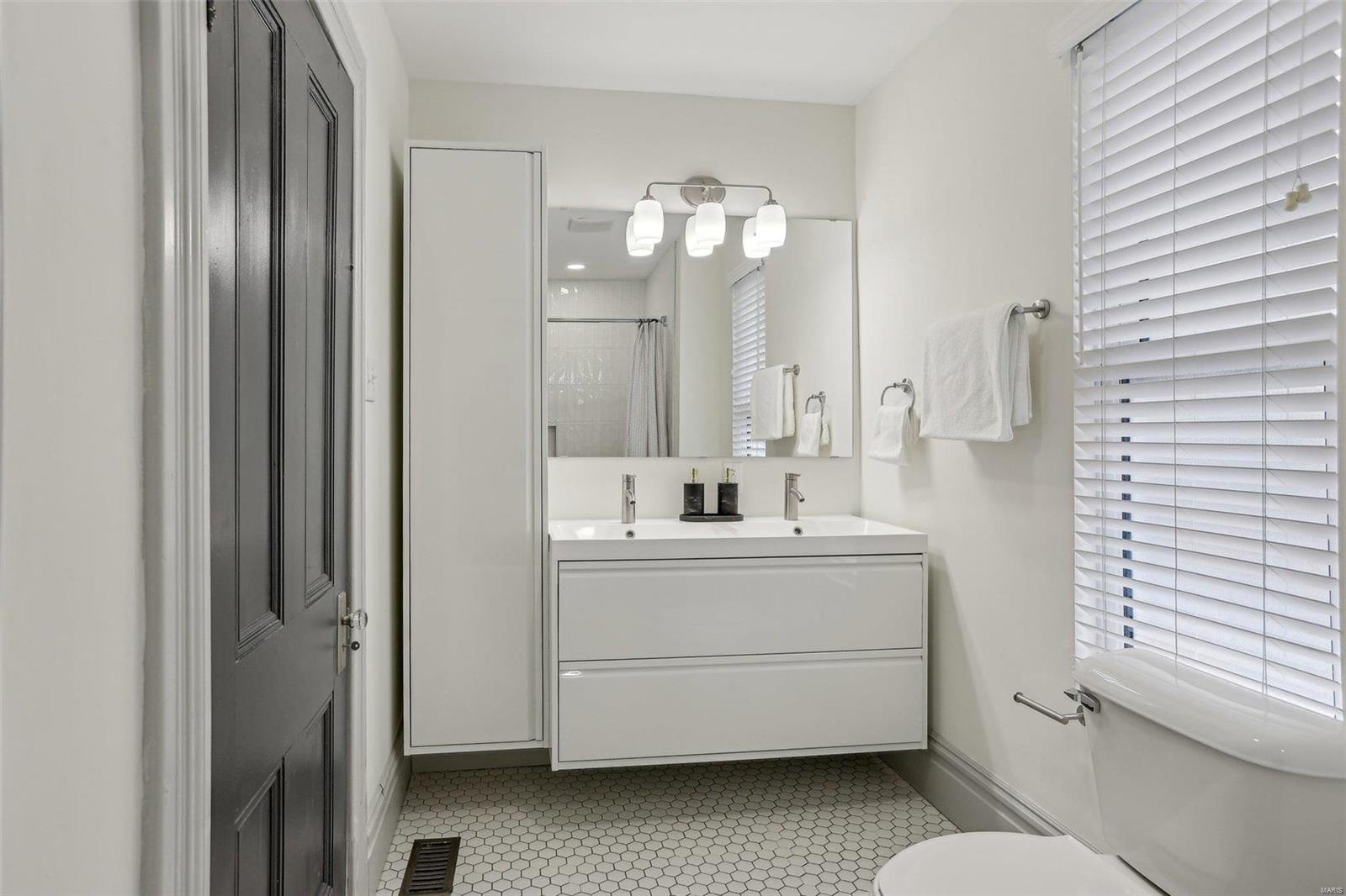 Hamilton Place Add - Residential