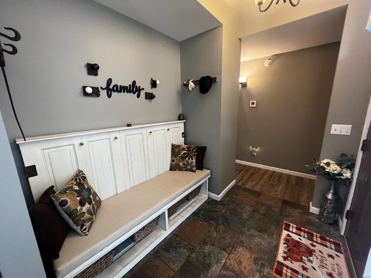 La Bella Vists - Residential