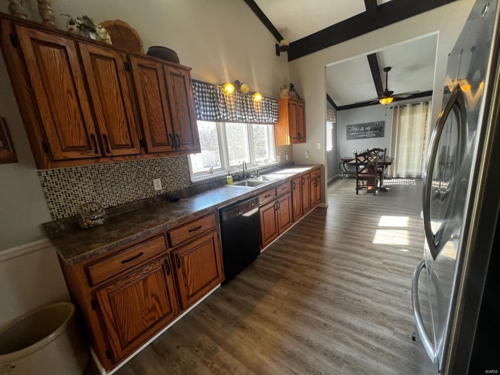 La Bella Vists - Residential