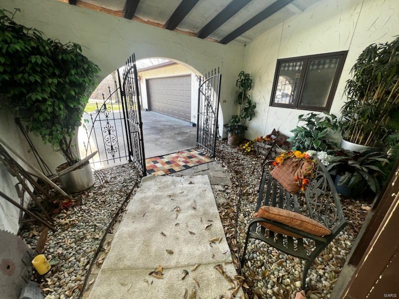 La Bella Vists - Residential