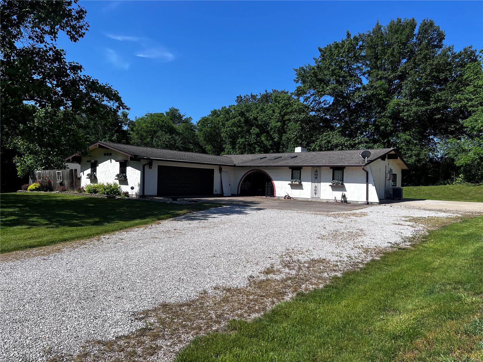 La Bella Vists - Residential