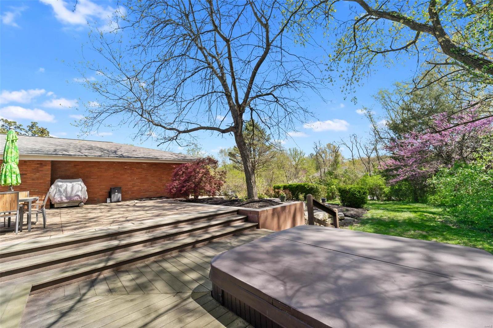 Ladue Spoede Estates - Residential