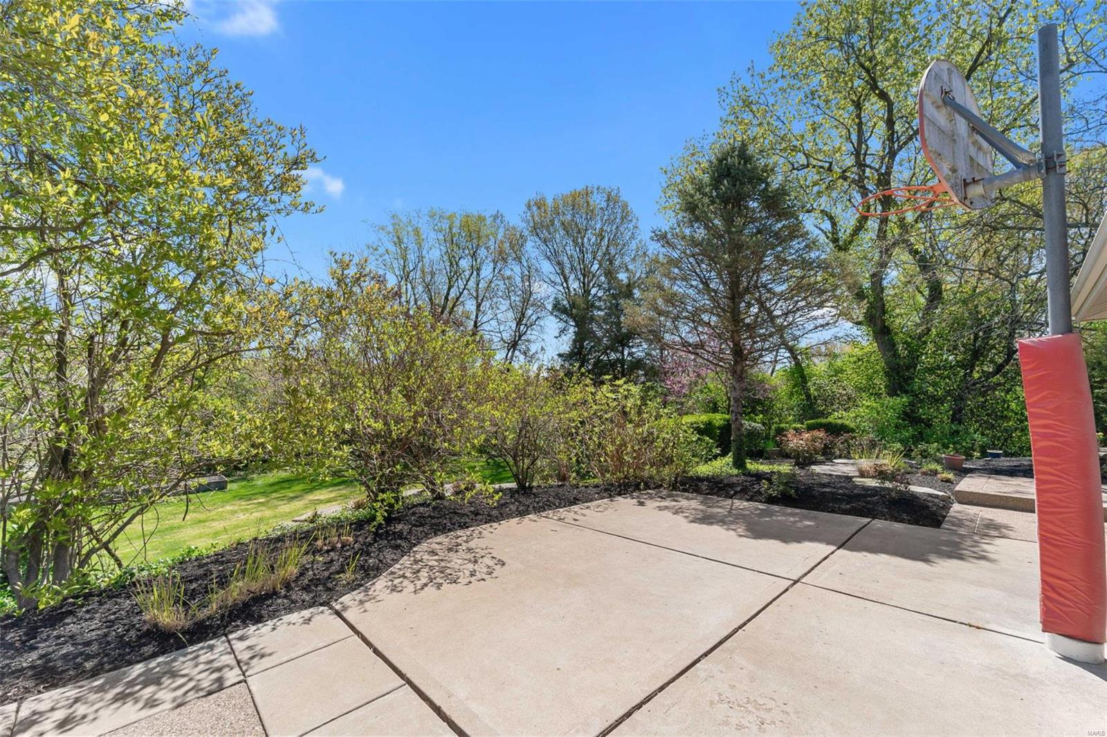 Ladue Spoede Estates - Residential