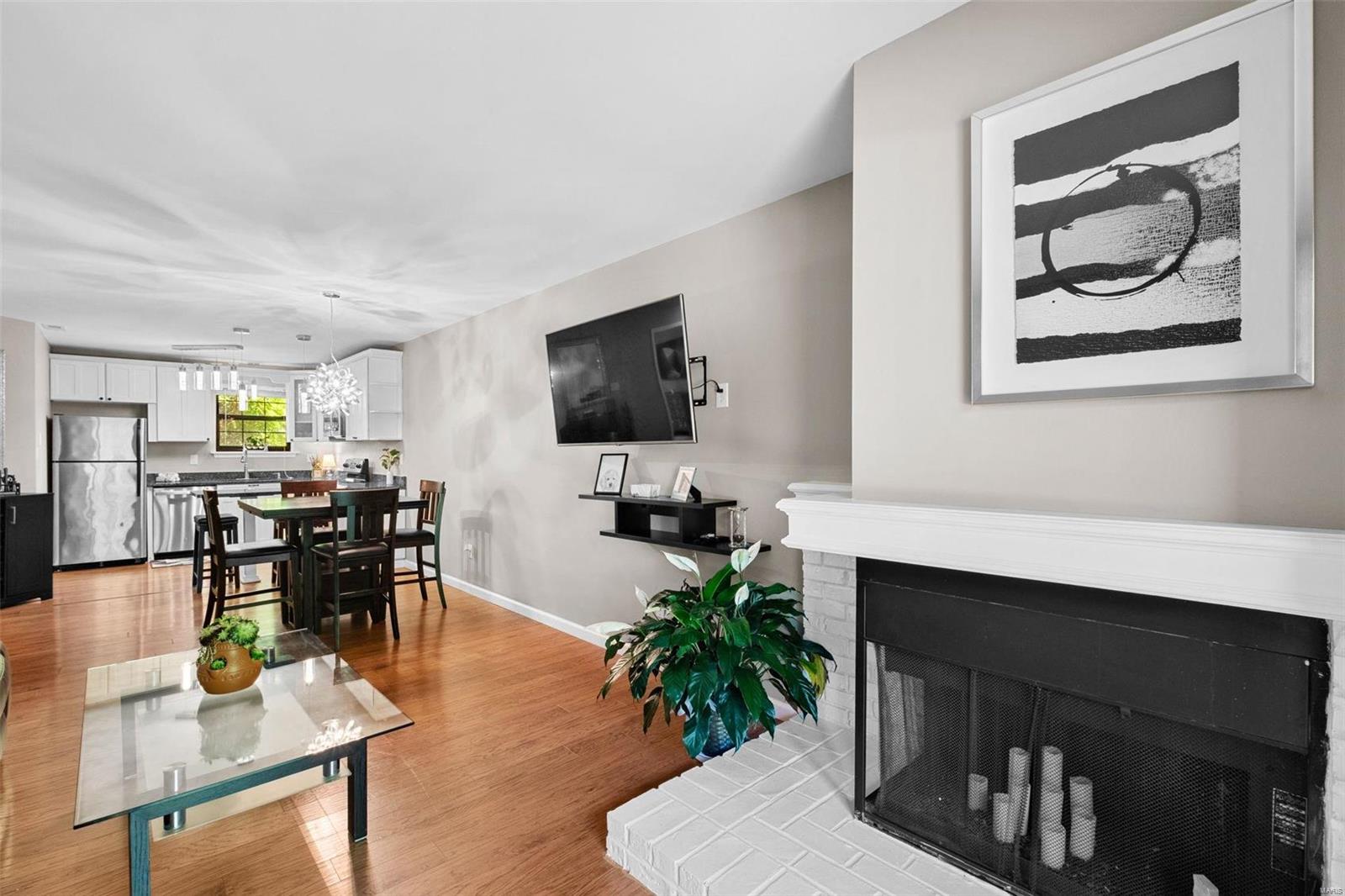 Arrowhead Condo Fourth Amd - Residential