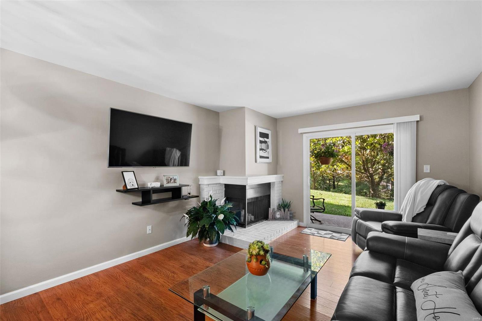 Arrowhead Condo Fourth Amd - Residential