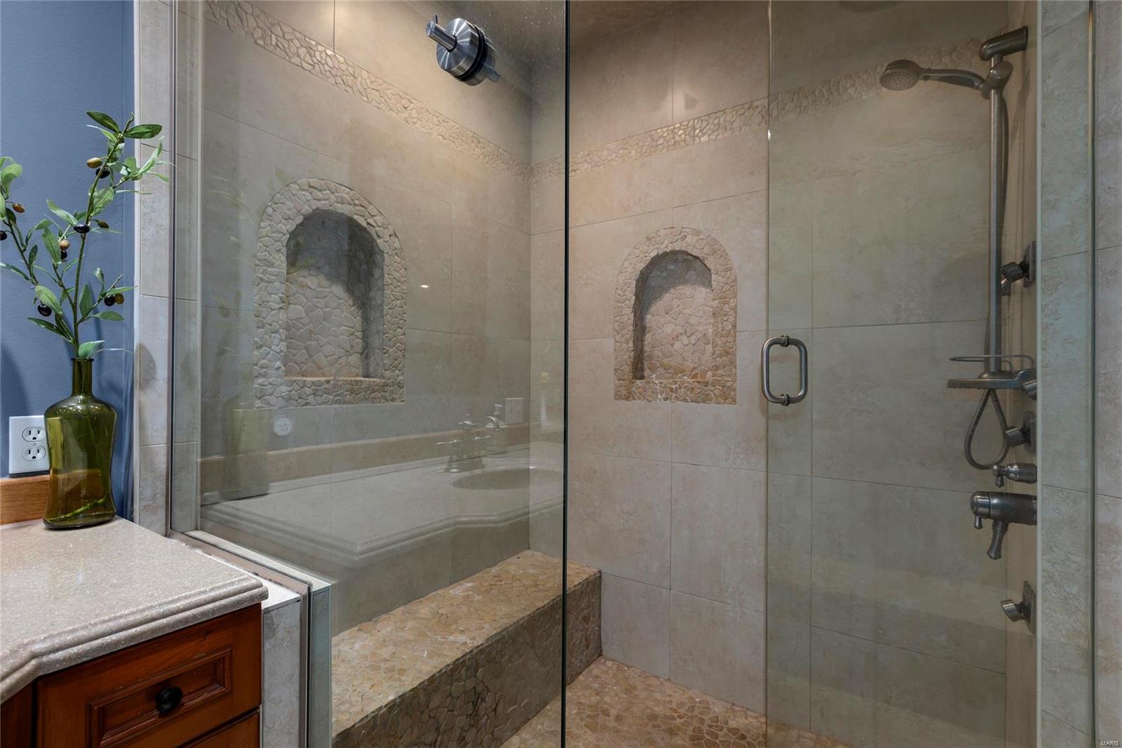 Hickory Woods - Residential