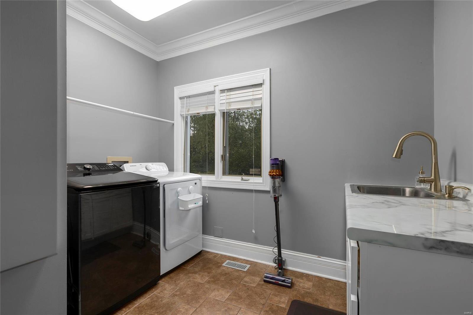 Hickory Woods - Residential