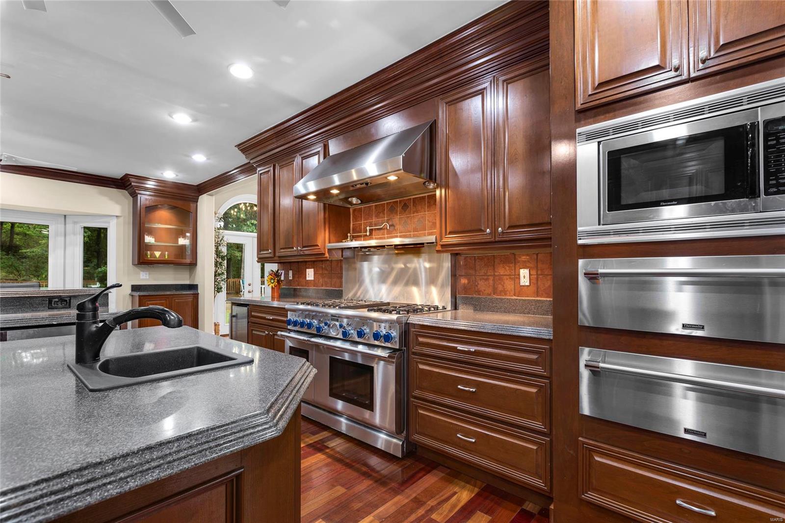 Hickory Woods - Residential