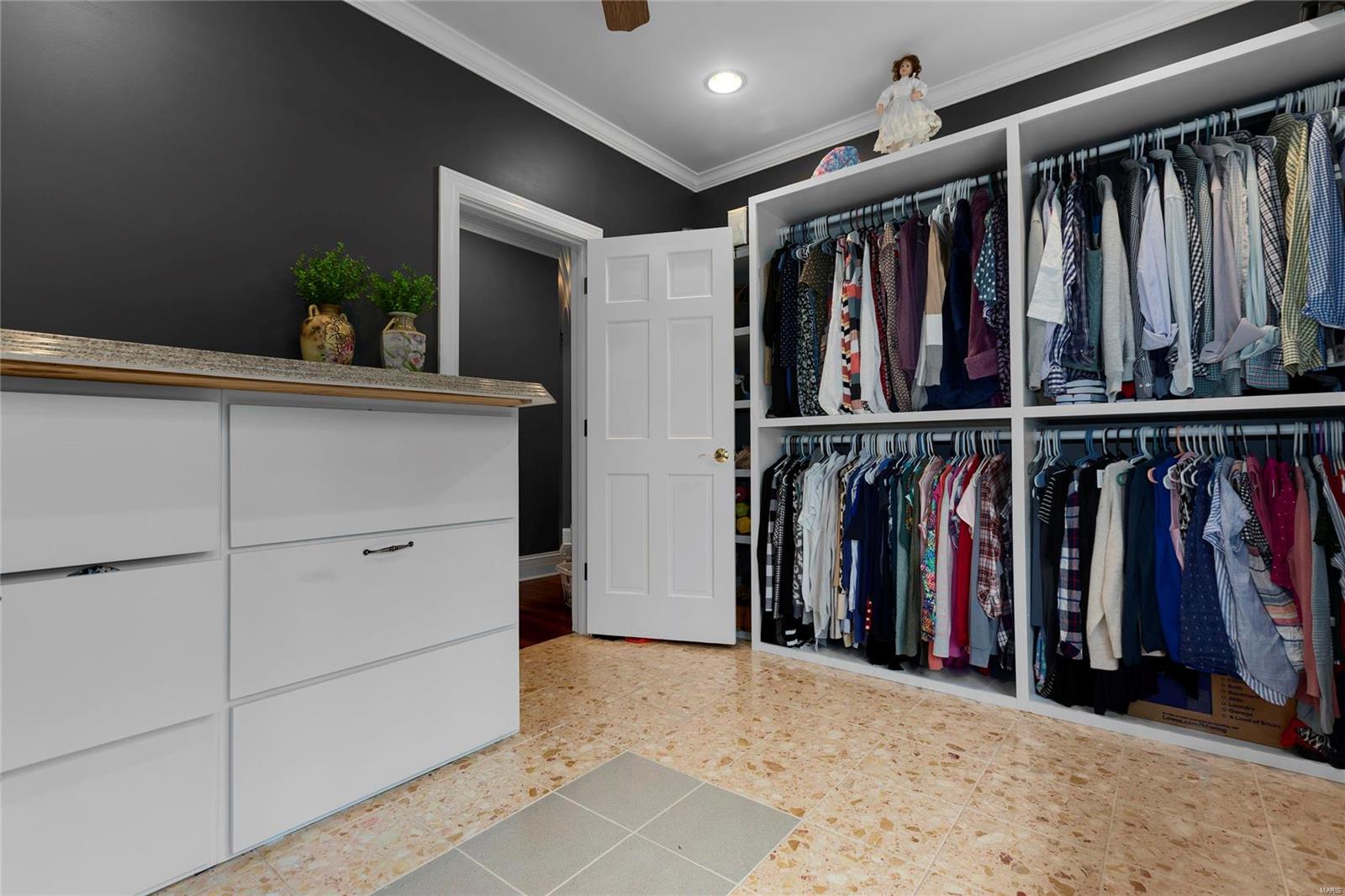 Hickory Woods - Residential